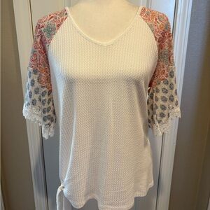 NWOT CATO-S Bell Sleeve Blouse Waffle Knit Stretchy